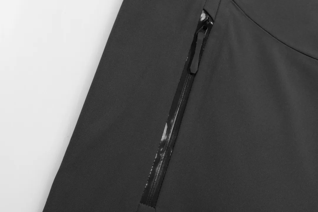Arcteryx Gamma Mx 2023 New Arrival ！ Breathable GORE-TEX Breathable ！ 3D ： Navy Blue Black Gray Same Style